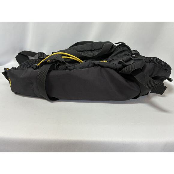 Mountainsmith Tour Waist Bag Black Yellow Lumbar Pack Outdoor Hiking Backpacking - Picture 6 of 11